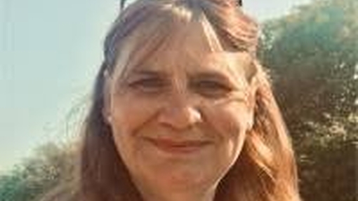 Louise Emanuel Headshot