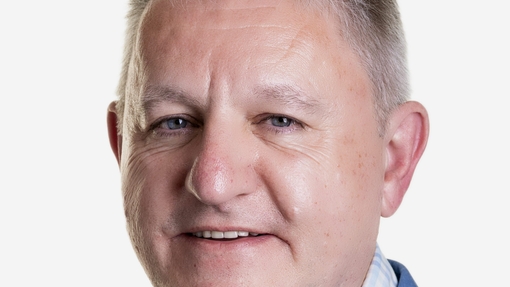 Philip Scott headshot