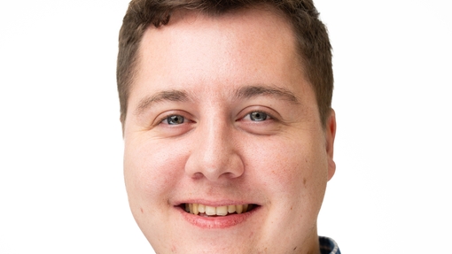 Scott James Headshot