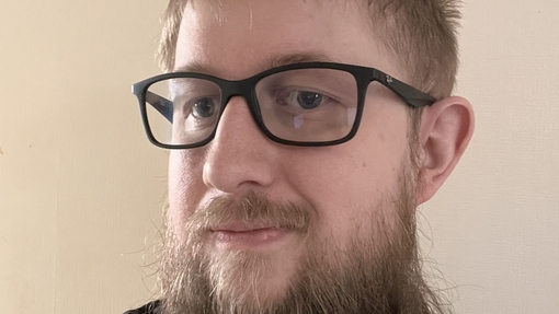 Profile headshot photo of Dr Tim Bashford