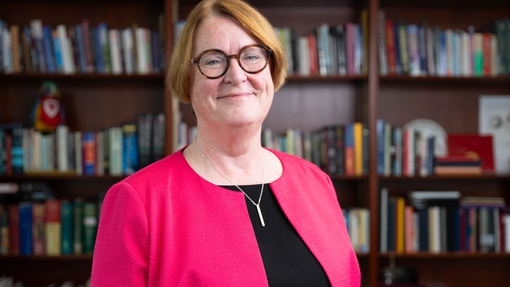 Professor Elwen Evans, KC, Vice-Chancellor of UWTSD