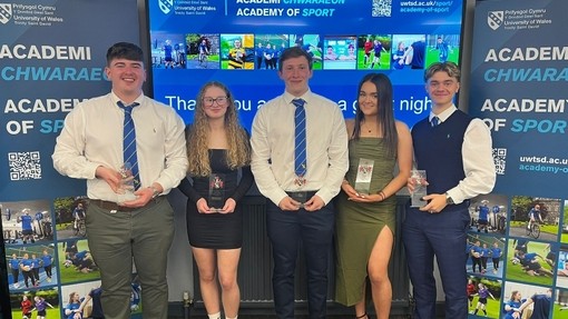 Award winners at UWTSD Academy Sport Presentation Dinner