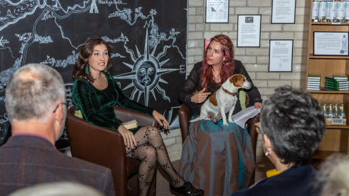 Image of Carly Holmes at an event