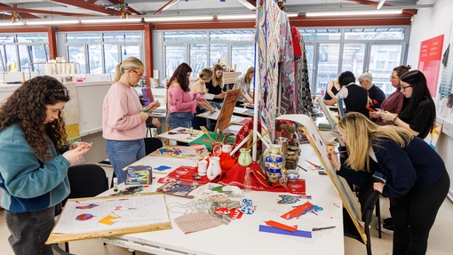 UWTSD Swansea College of Art students work with artist Julia Griffiths Jones