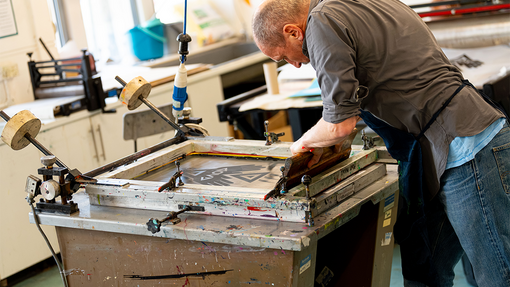 graphic design facilities 