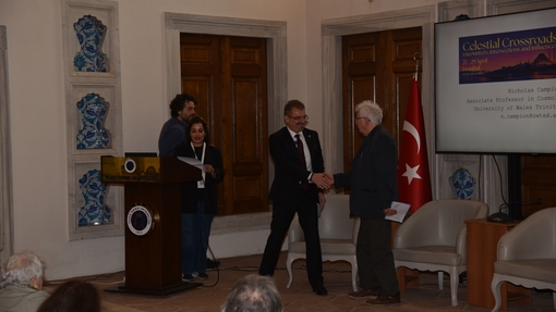Nick Campion shaking hands with with Dr. Özer Çınar, Chief Advisor to the Rector.