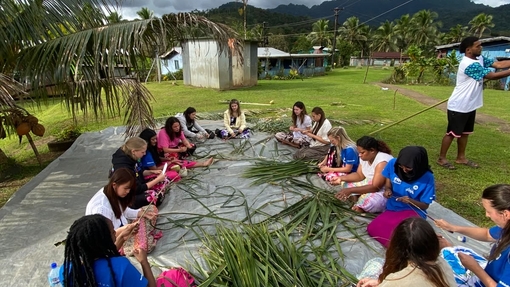 Craft activities in Fiji