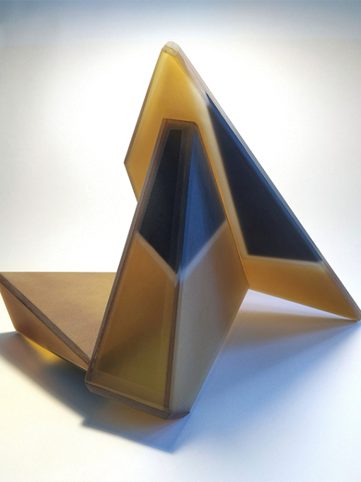 Glass design of a shape