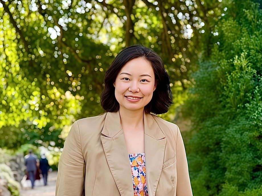 Jingjing Ruan headshot