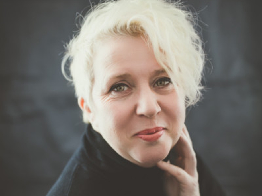 Katherine Clewett headshot