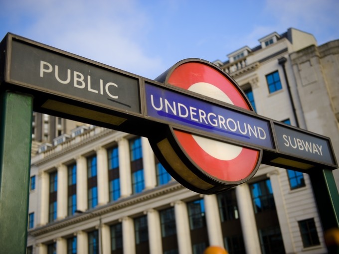 Arwydd London Underground