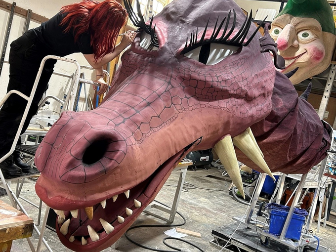 Dragon puppet