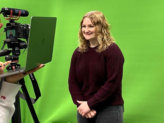 celeste green screen photo