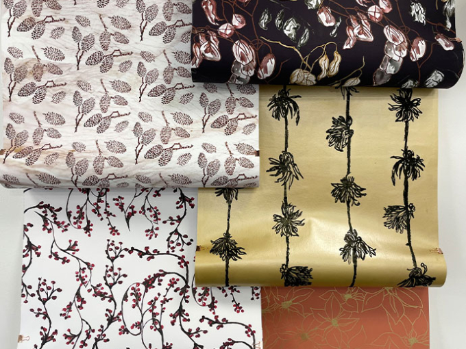 different patterns on wallpaper