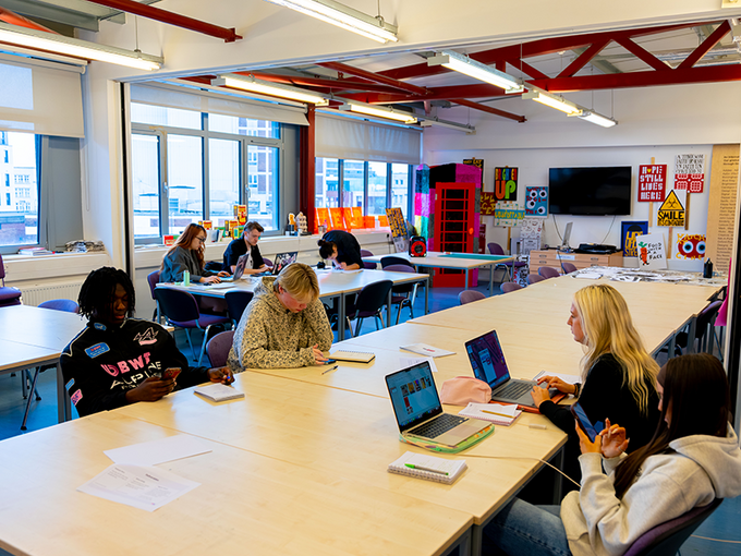 graphic design facilities 