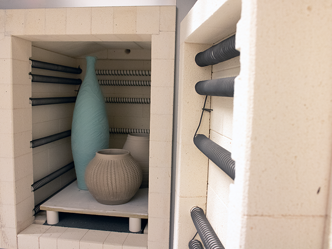 Ceramic kiln in use