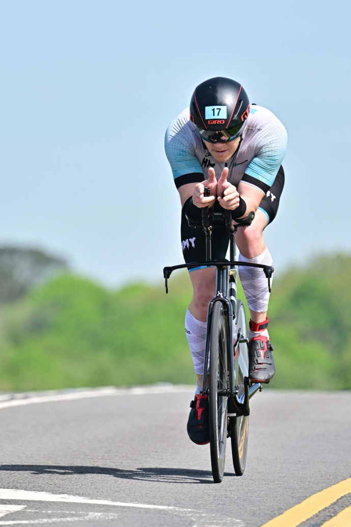 Jordan Discombe cycling 