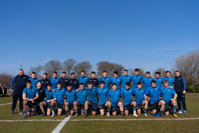 team photo of the UWTSD rugby team 