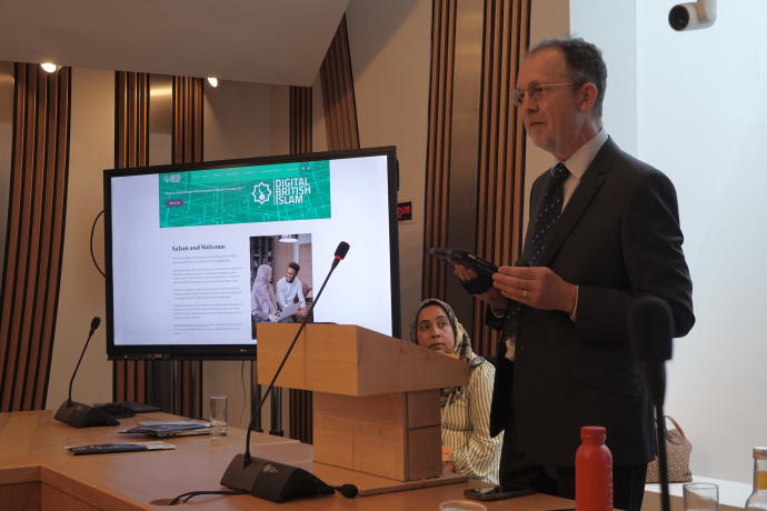 Professor Gary R. Bunt presenting key findings from the Digital British Islam research project at a special event held at the Scottish Parliament.