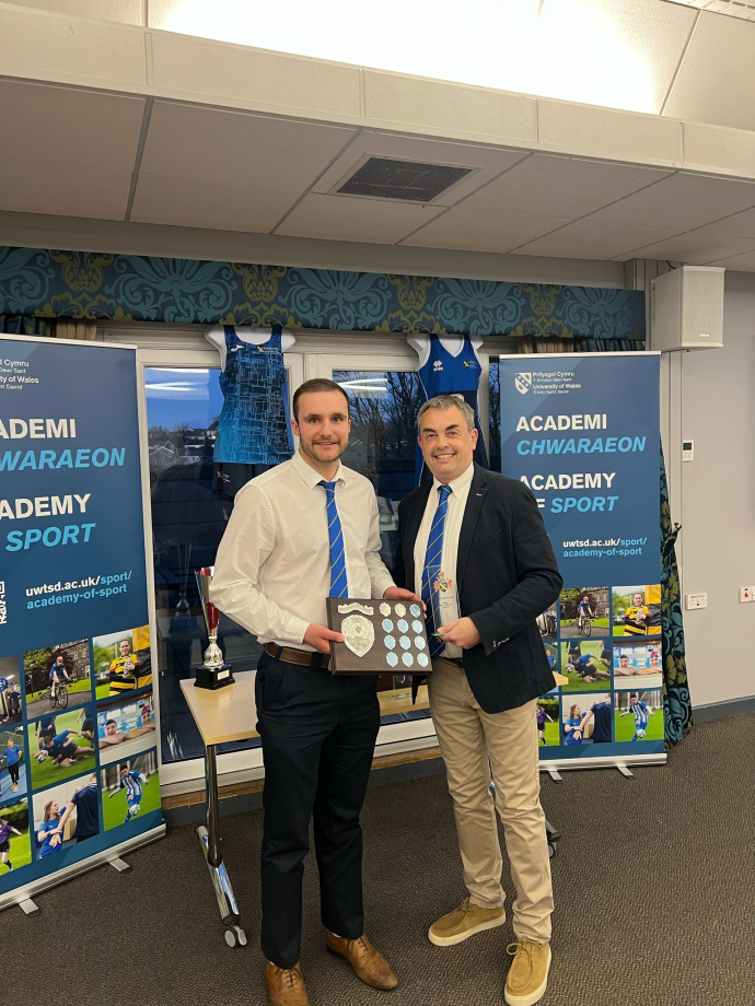 image of Dafydd receiving his award