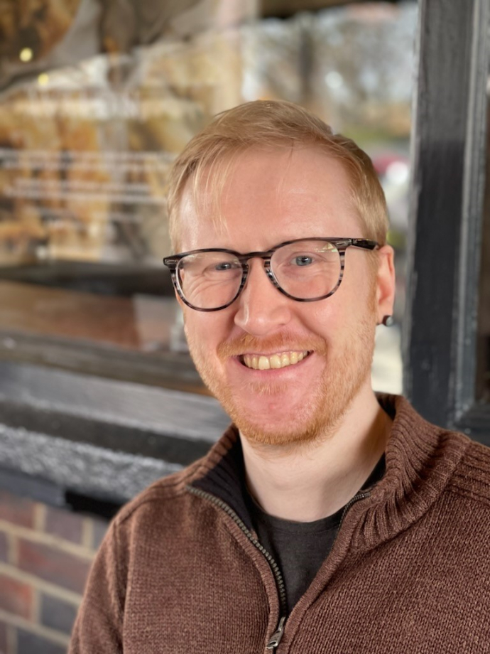 Headshot of Thomas Humphrey