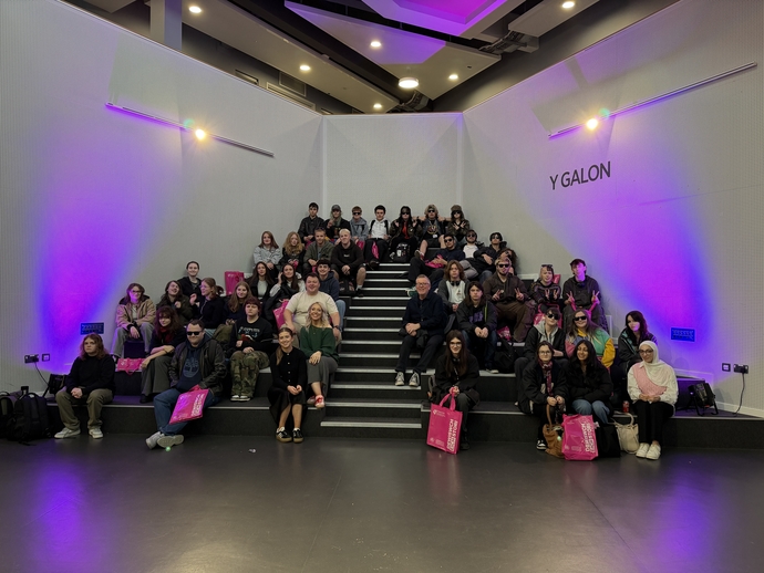 an image of Pembrokeshire College sitting in Y Galon - Yr Egin 