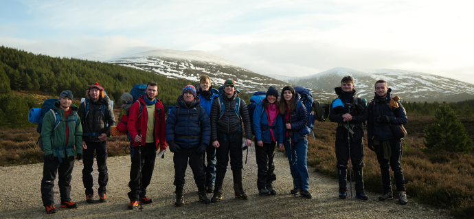 Group shot of the OAE students in Scotland