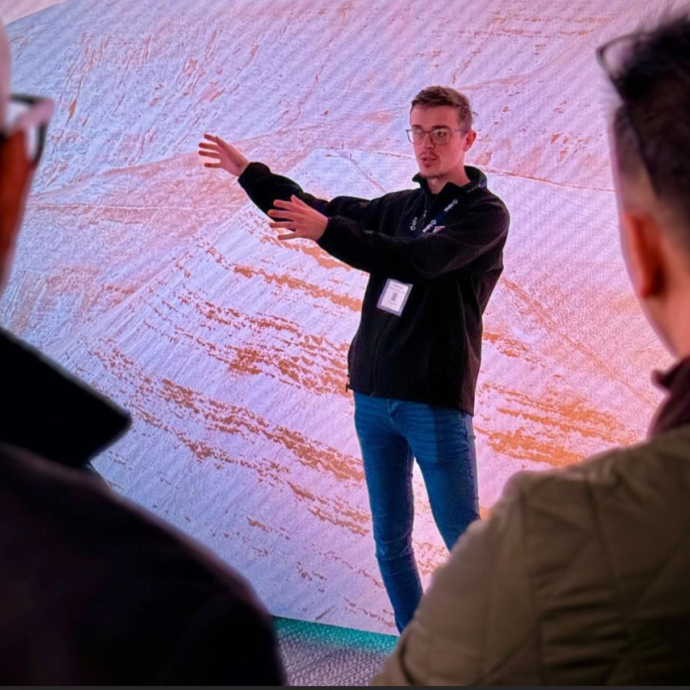 Nathan presenting in the immersive room 