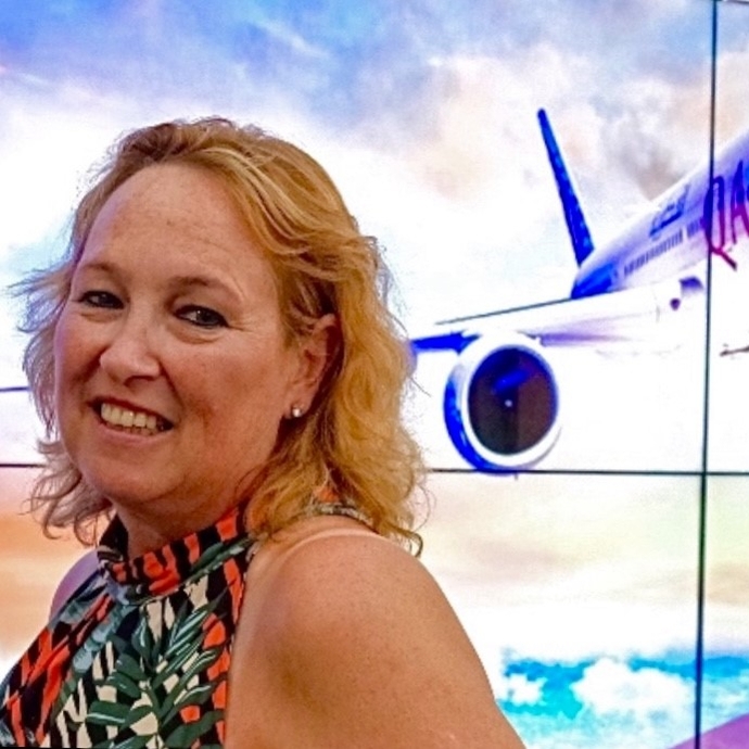 Jacqui Jones headshot