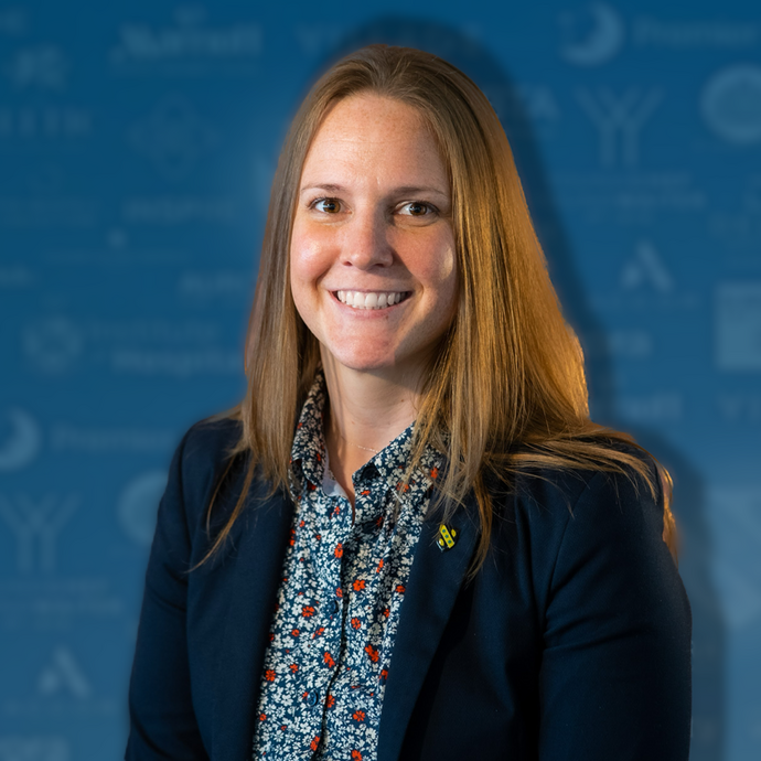 Lola Villard-Coles Headshot