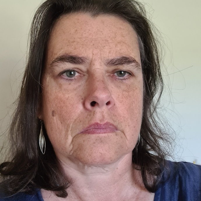 Louise Steel Headshot