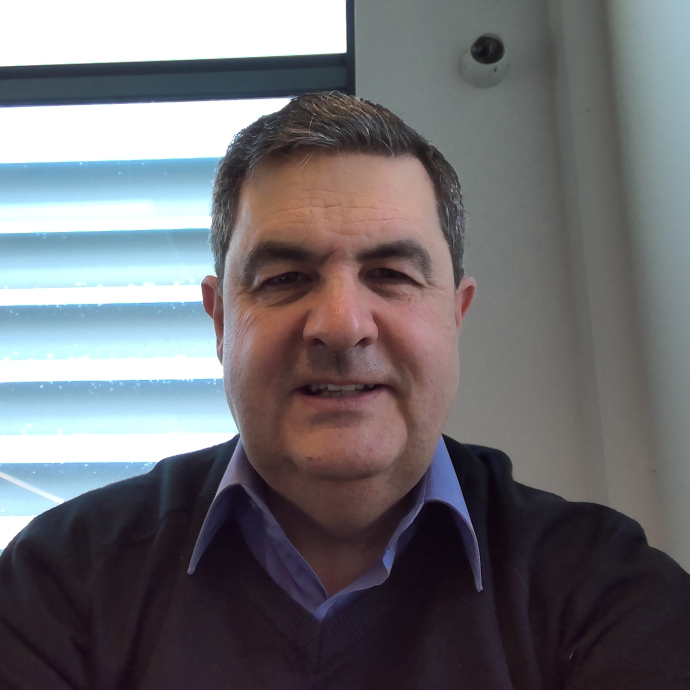 Nigel Davies headshot