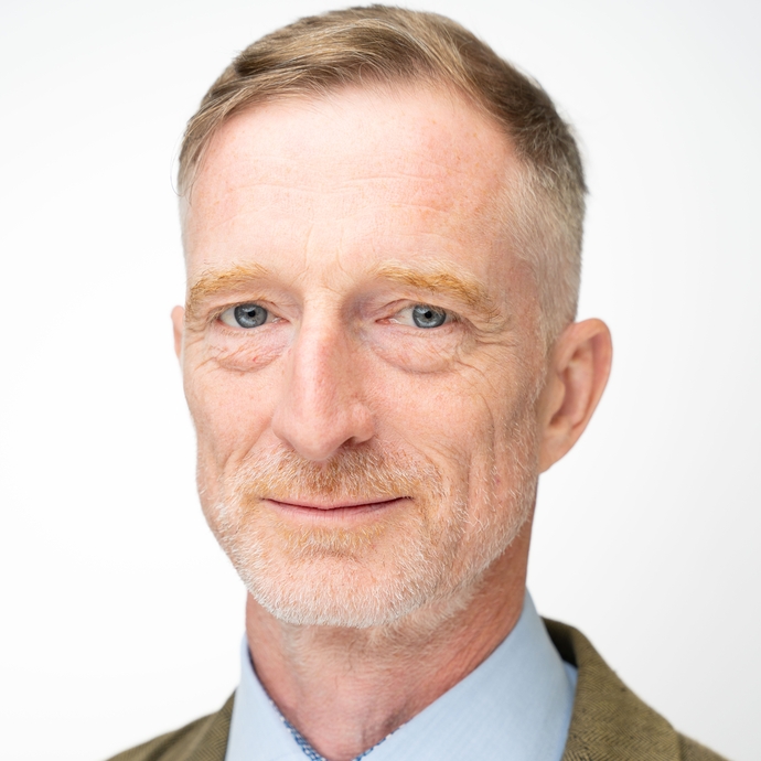 Jonathan Pugh Headshot